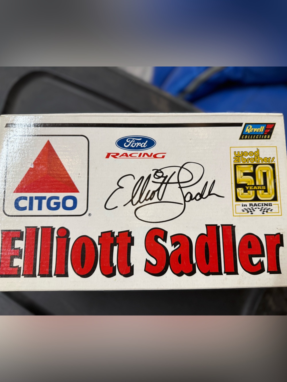 1/24 scale NASCAR - Picture 6 of 6